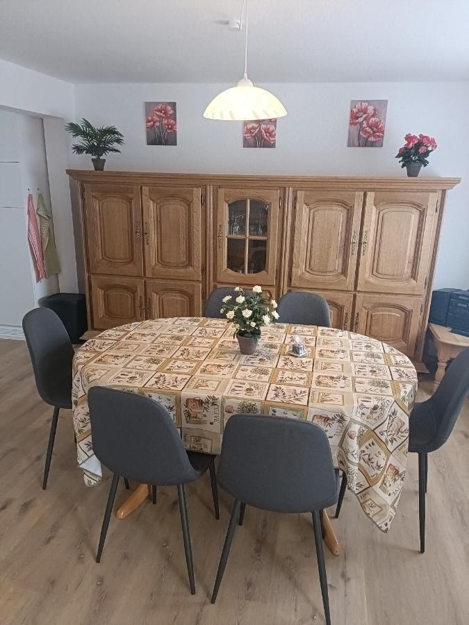 Haus Langert - Einfamilienhaus Mit Terrasse Und Garten Zur Alleinigen Nutzung Baesweiler Esterno foto