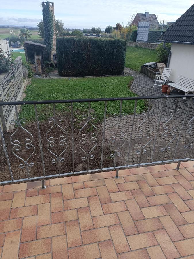 Haus Langert - Einfamilienhaus Mit Terrasse Und Garten Zur Alleinigen Nutzung Baesweiler Esterno foto