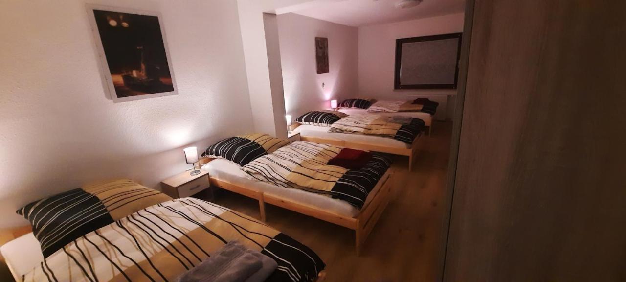 Haus Langert - Einfamilienhaus Mit Terrasse Und Garten Zur Alleinigen Nutzung Baesweiler Esterno foto