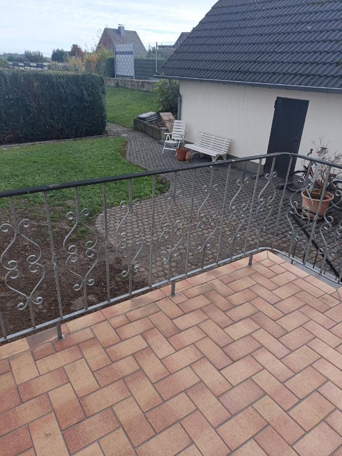 Haus Langert - Einfamilienhaus Mit Terrasse Und Garten Zur Alleinigen Nutzung Baesweiler Esterno foto